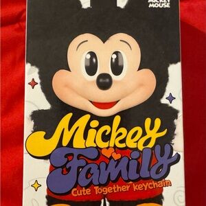 NIB Mickey Mouse Family Cute Together Keychain Blind Box